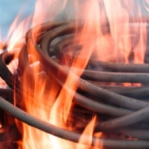 Resistencia al fuego en cables de par trenzado